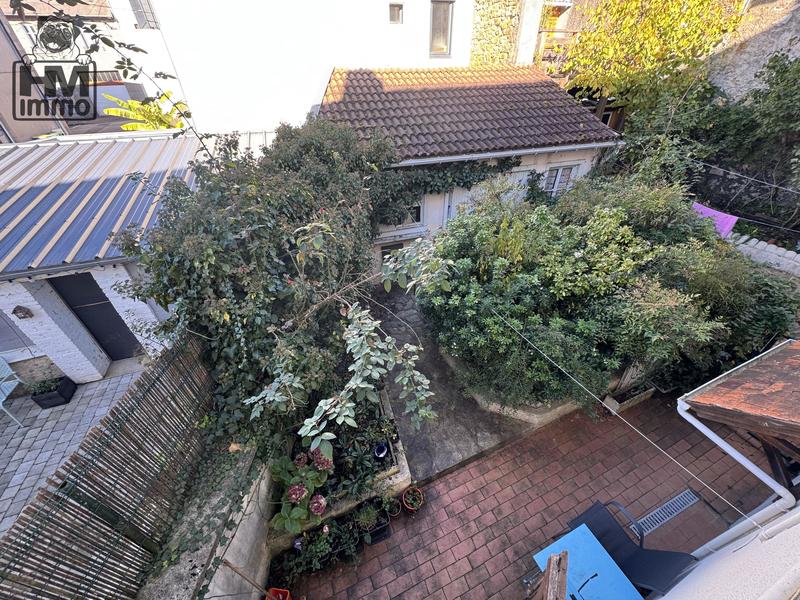 Immeuble - 267 m² - 10 pièces