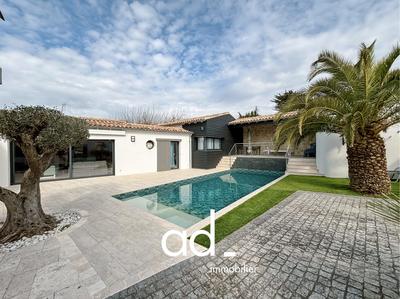 Maison - 147 m² - 4 pièces