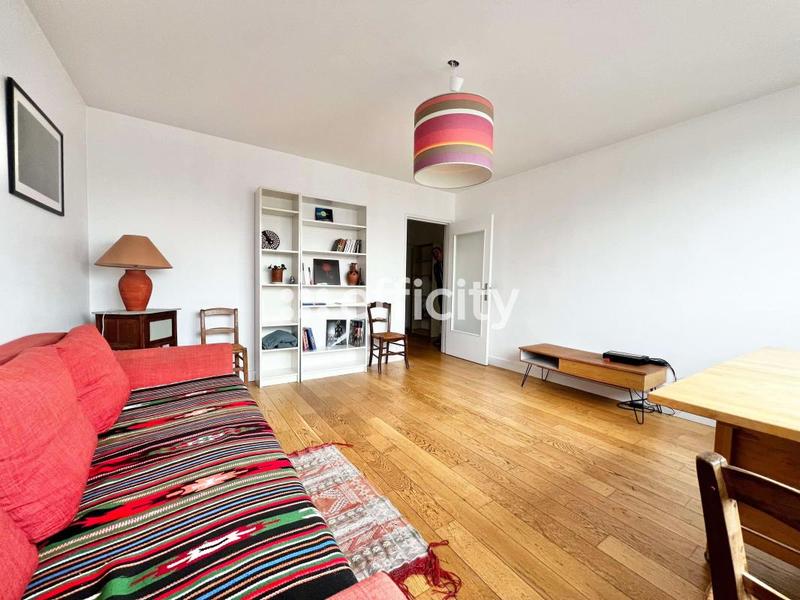 Appartement - 57 m² - 3 pièces