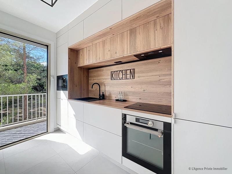 Appartement - 61 m² - 2 pièces