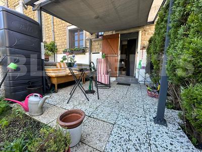 Maison - 142 m² - 6 pièces