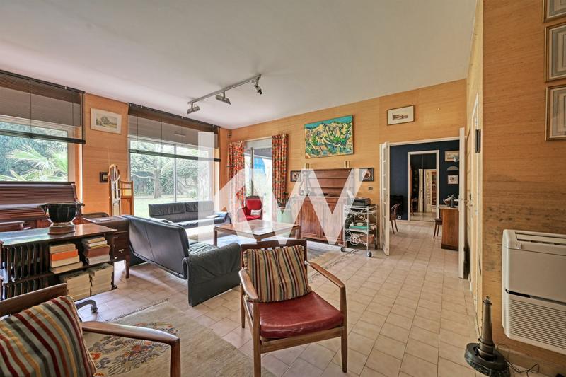 Duplex - 139 m² - 5 pièces