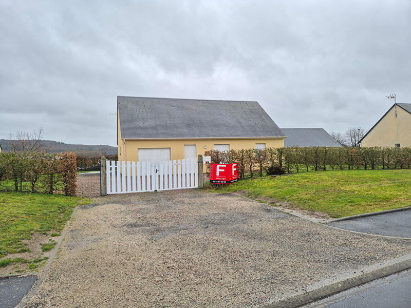 Maison - 76 m² - 4 pièces