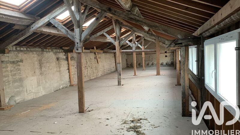 Loft - 137 m² - 1 pièce