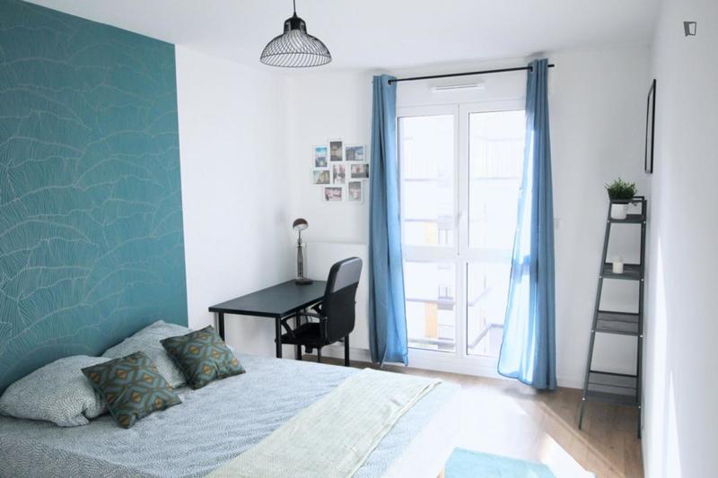 Chambre - 15 m² - 4 pièces