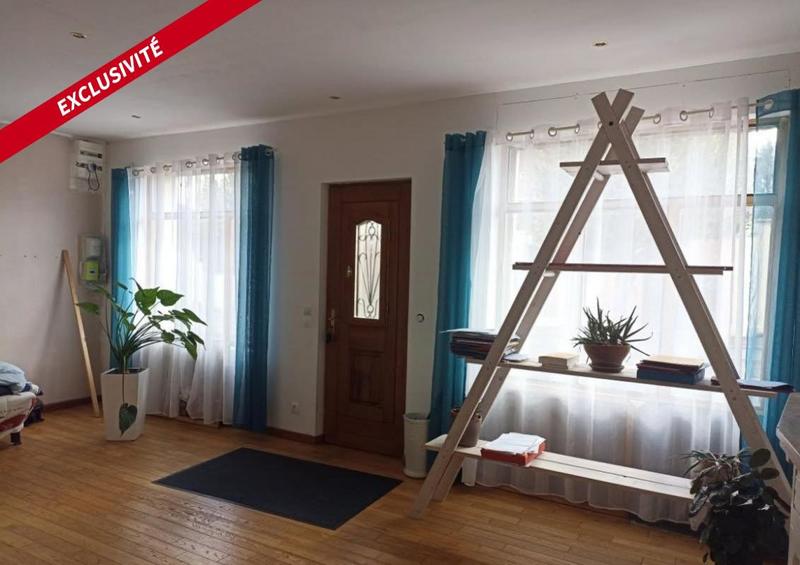 Maison - 181 m² - 5 pièces