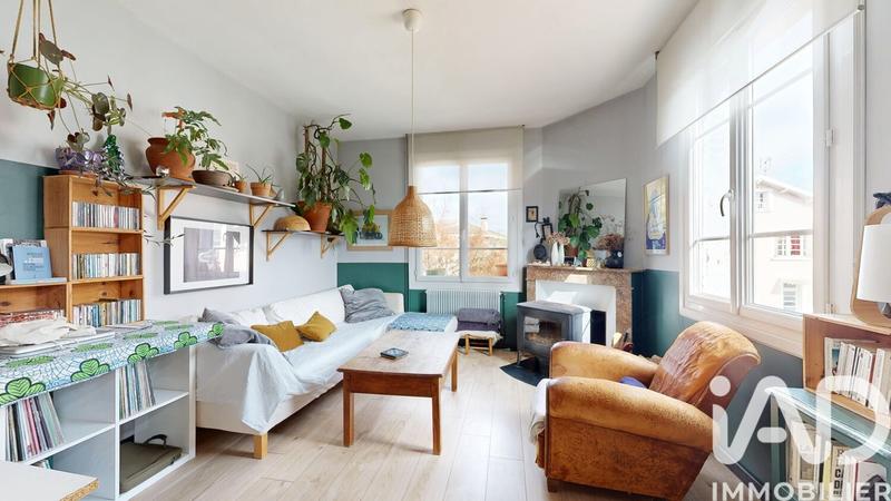 Appartement - 82 m² - 3 pièces