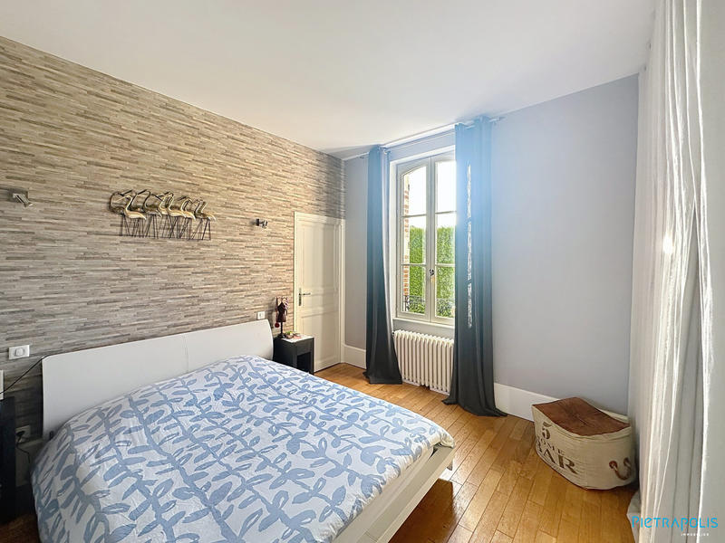 Maison ancienne - 177 m² - 6 pièces