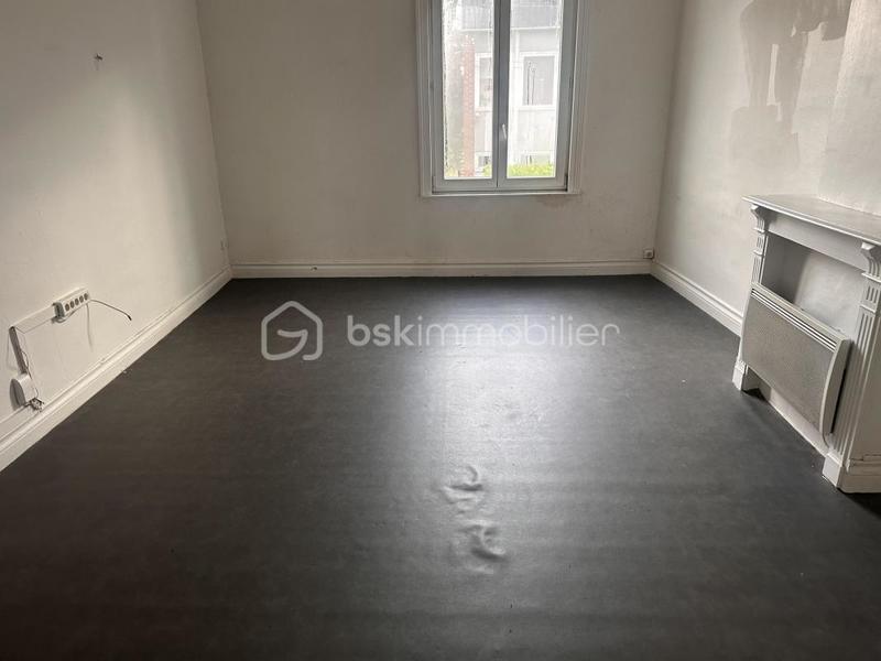 Maison - 180 m² - 9 pièces