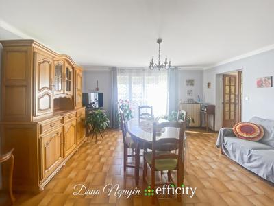 Maison - 85 m² - 4 pièces