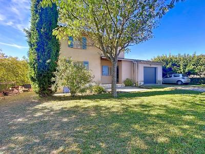 Maison traditionnelle - 150 m² - 5 pièces