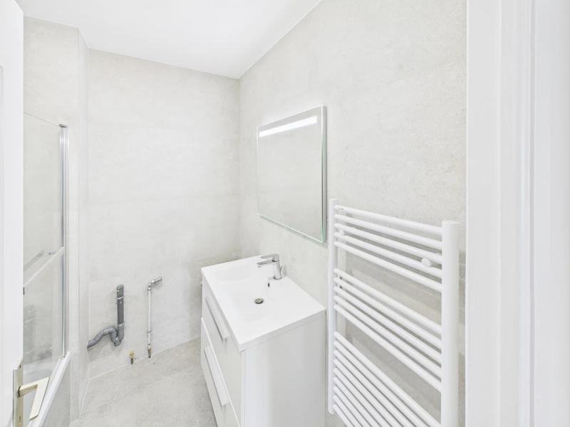 Appartement - 65 m² - 2 pièces