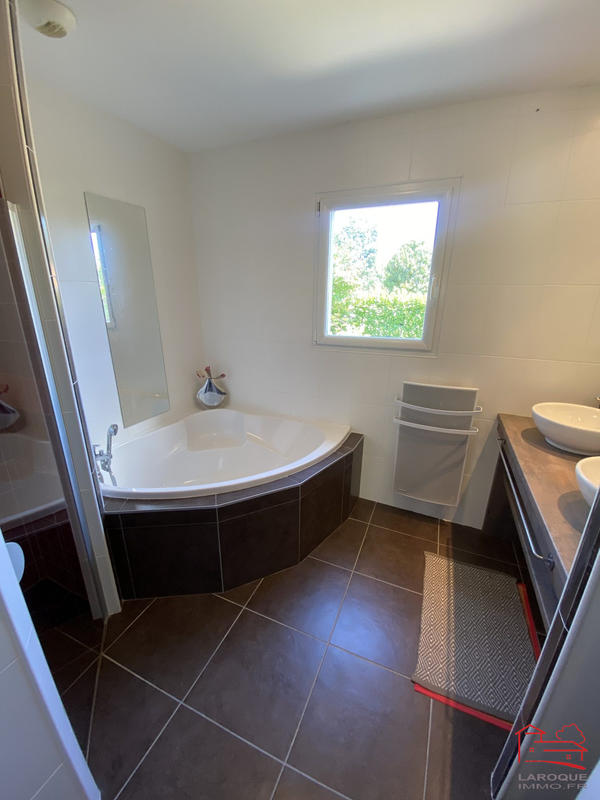 Maison - 145 m² - 6 pièces