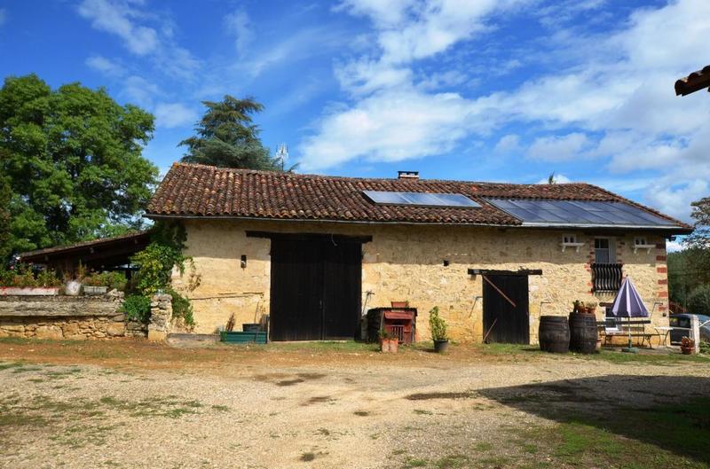 Maison de campagne - 438 m² - 18 pièces