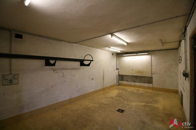 Maison - 209 m² - 9 pièces