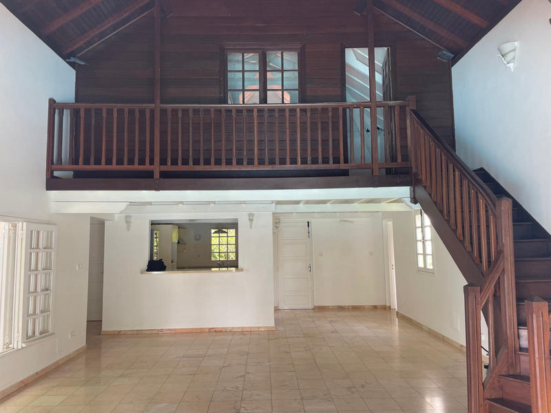 Appartement - 180 m² - 5 pièces