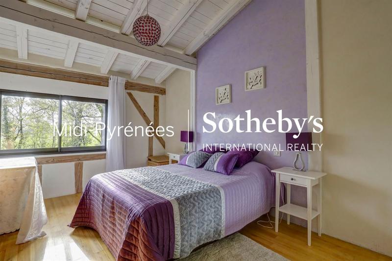 Maison - 186 m² - 7 pièces