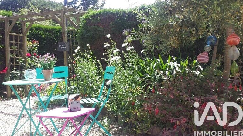 Maison - 186 m² - 8 pièces