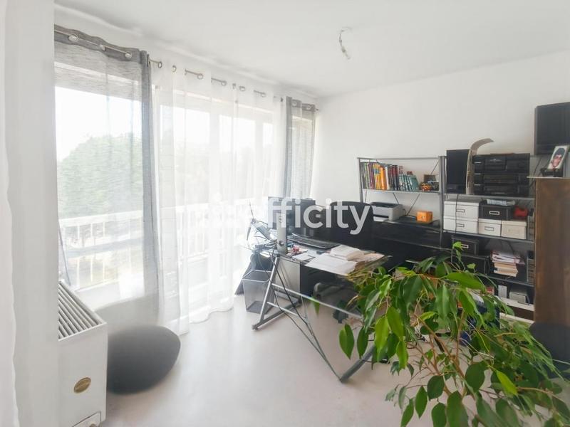 Appartement - 71 m² - 4 pièces