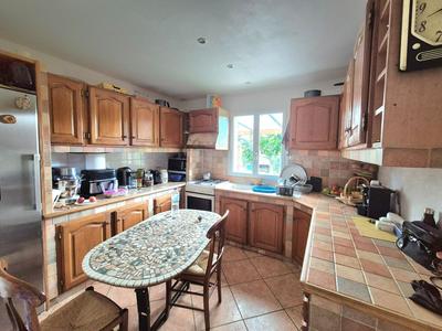 Maison - 150 m² - 9 pièces