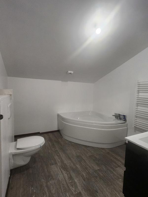 Maison - 320 m² - 10 pièces