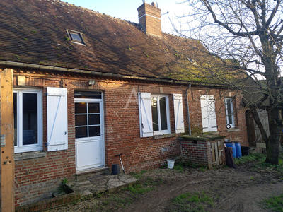 Maison - 80 m² - 4 pièces