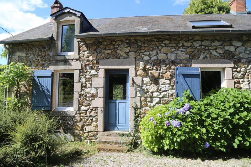 Maison en pierre - 102 m² - 3 pièces