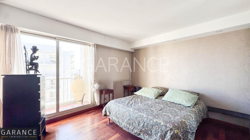 Appartement - 152 m² - 6 pièces