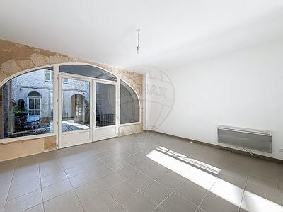 Appartement - 65 m² - 2 pièces