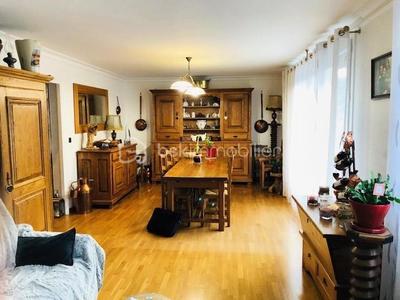 Appartement - 94 m² - 5 pièces
