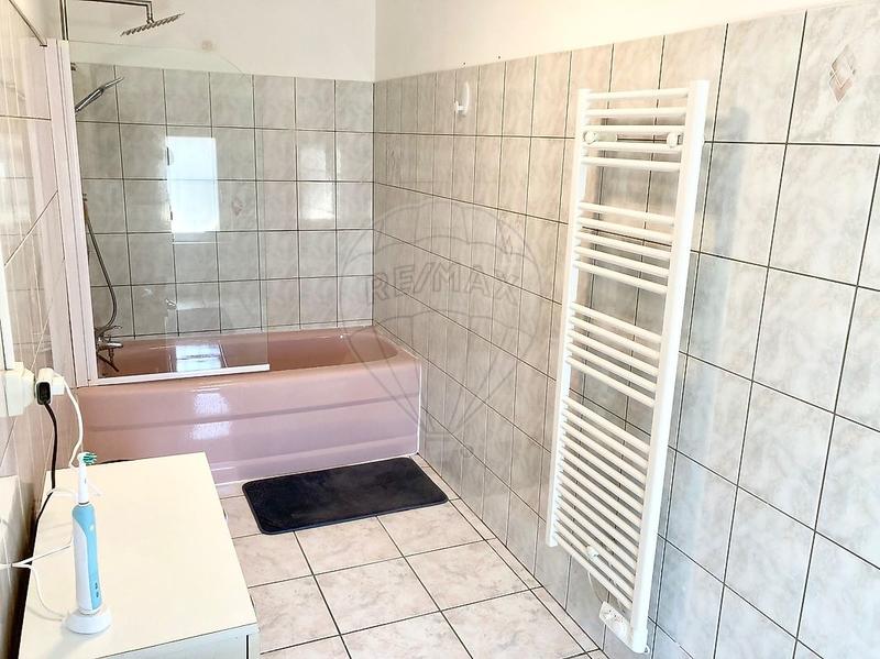 Maison - 148 m² - 7 pièces