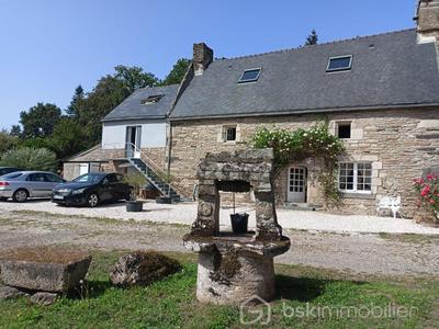 Maison en pierre - 193 m² - 6 pièces