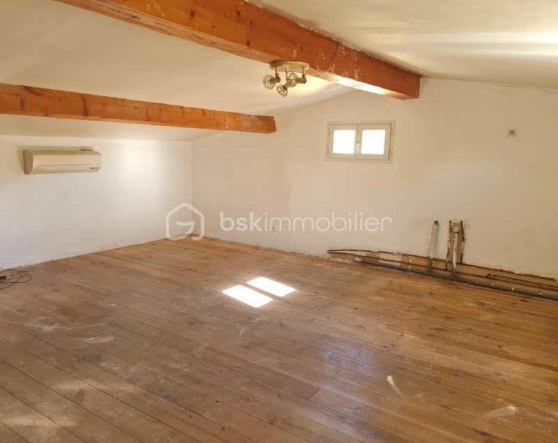 Maison - 158 m² - 7 pièces