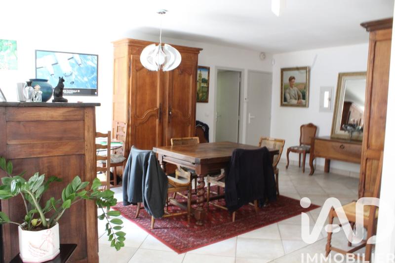 Maison - 180 m² - 6 pièces