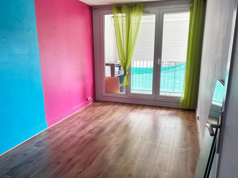 Appartement - 96 m² - 5 pièces