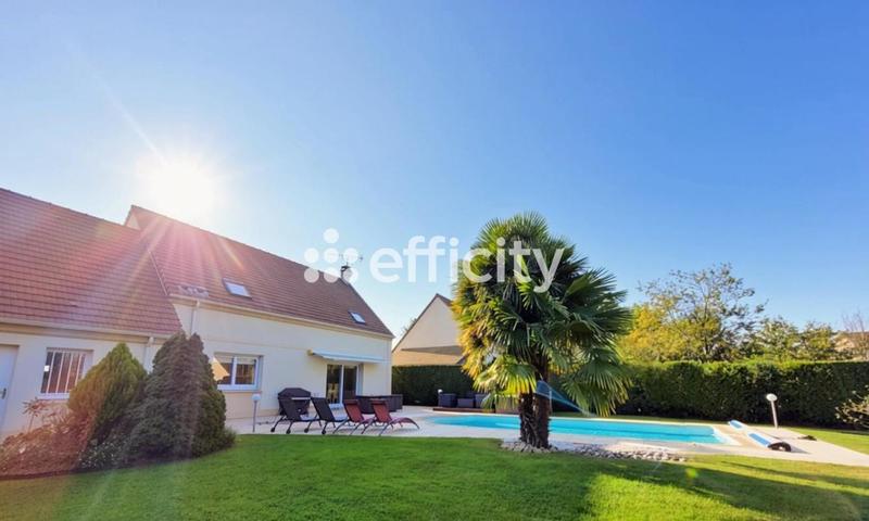 Maison - 135 m² - 6 pièces