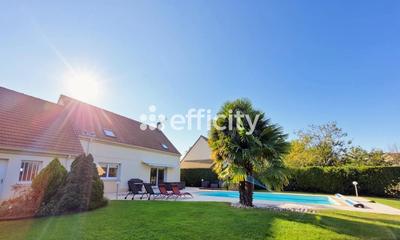 Maison - 135 m² - 6 pièces