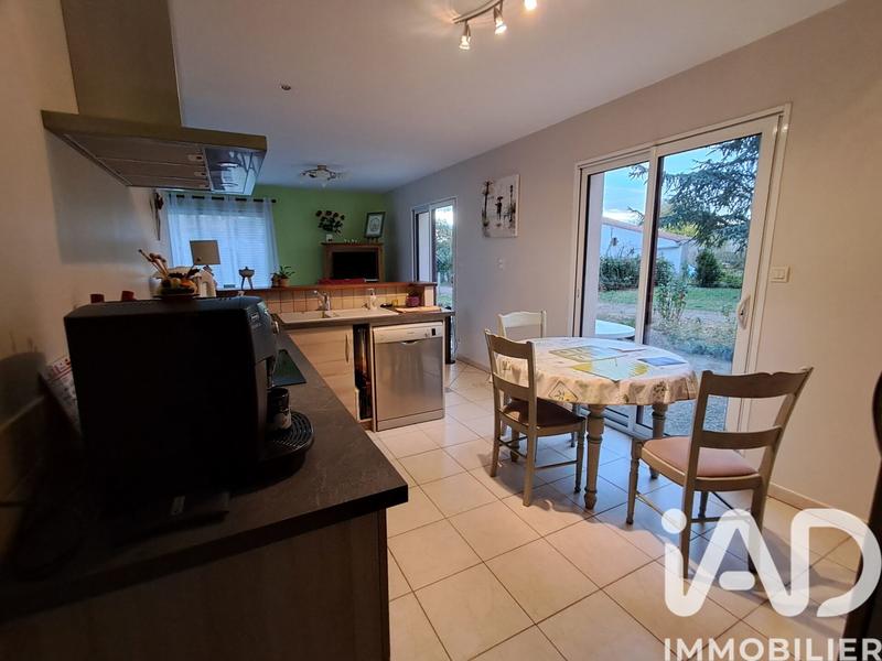 Maison - 93 m² - 5 pièces