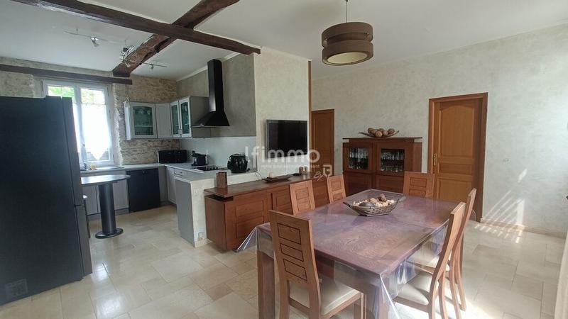 Maison - 185 m² - 6 pièces