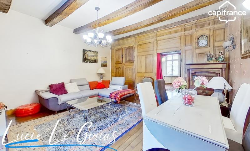 Maison - 198 m² - 7 pièces