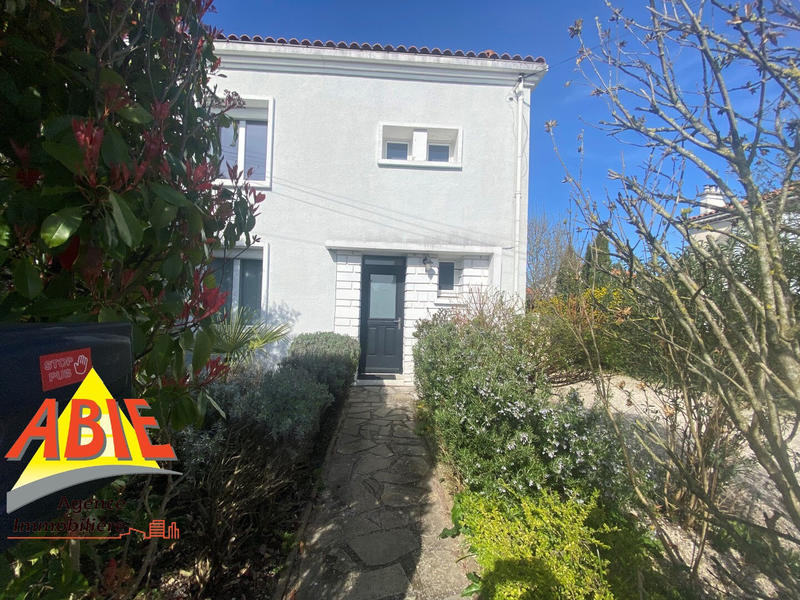 Maison - 173 m² - 8 pièces