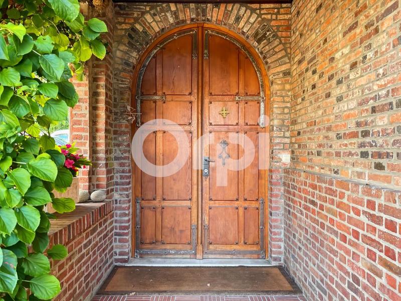 Moulin - 550 m² - 7 pièces