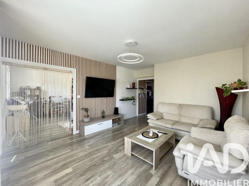 Appartement - 77 m² - 3 pièces