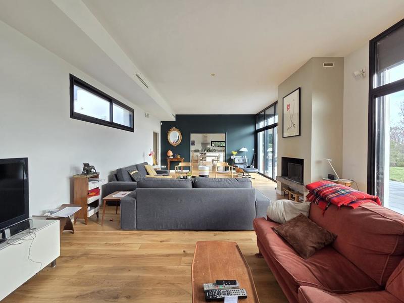 Maison ancienne - 213 m² - 7 pièces