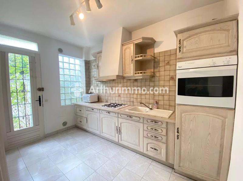 Maison - 350 m² - 4 pièces