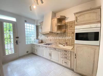 Maison - 350 m² - 4 pièces