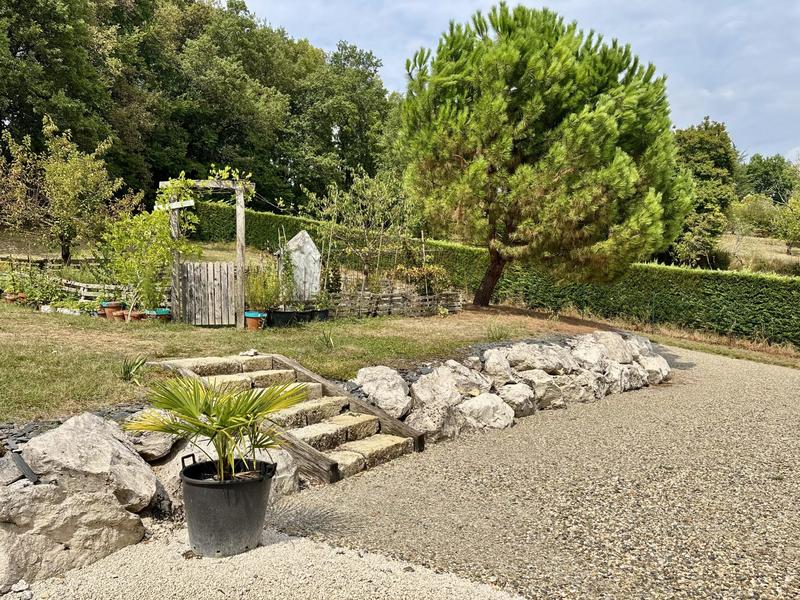 Maison traditionnelle - 180 m² - 6 pièces