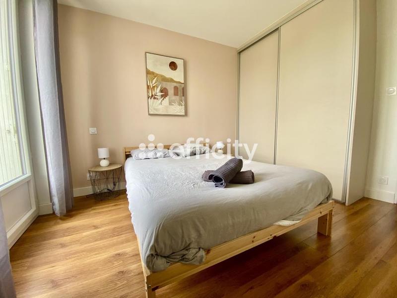 Appartement - 70 m² - 3 pièces