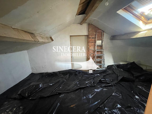 Maison - 195 m² - 5 pièces