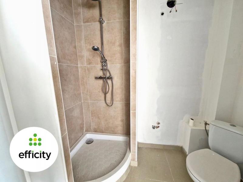 Immeuble - 226 m² - 11 pièces